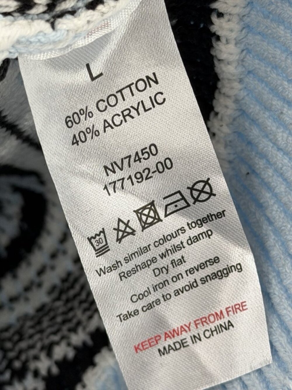 CUPCAKE CLOTHING LTD Women's Blue White Black Sheep Crew Neck Sweater Large - Picture 4 of 5